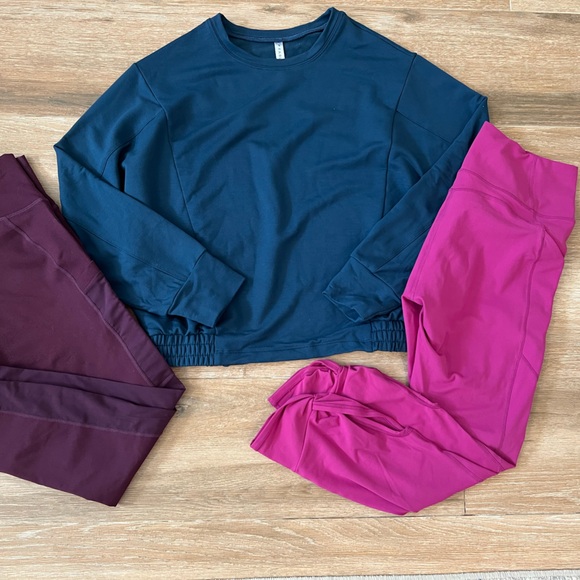 Fabletics Bundle - Picture 1 of 1